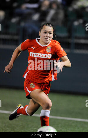 Maggio 06, 2011: . Il Flash WNY sconfitto Il senza nome FC 3-1 a Sahlen's Stadium a Rochester, New York. Western New York's Ali Riley (#3) in azione durante la riproduzione senza nome FC.(Immagine di credito: © Alan Schwartz/Cal Sport Media/ZUMAPRESS.com) Foto Stock