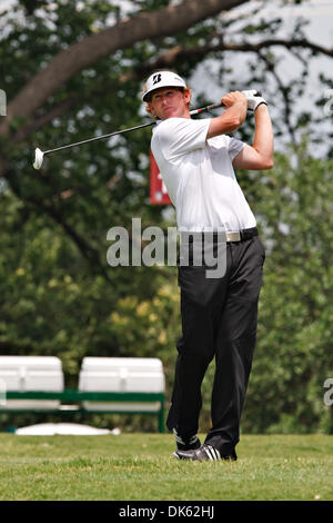 21 maggio 2011 - Fort Worth, Texas, USA - Brandt Snedeker colpi lui tee-shot dal 9 durante il terzo round della PGA Crowne Plaza Invitational a Colonial. (Credito Immagine: © Andrew Dieb/Southcreek globale/ZUMAPRESS.com) Foto Stock