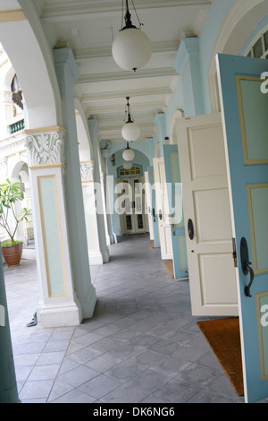 Architettura coloniale al Museo Peranakan di Singapore Foto Stock