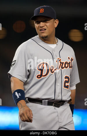 Giugno 20, 2011 - Los Angeles, California, Stati Uniti - Detroit Tigers primo baseman Miguel Cabrera #24 durante il Major League Baseball gioco tra la Detroit Tigers e il Los Angeles Dodgers al Dodger Stadium. Il Dodgers è andato a sconfiggere le tigri con un punteggio di 4-0. (Credito Immagine: © Brandon Parry/Southcreek globale/ZUMAPRESS.com) Foto Stock