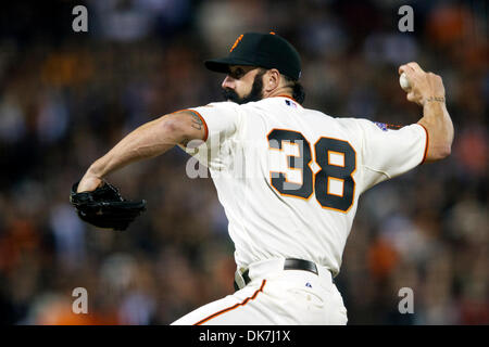 Luglio 19, 2011 - San Francisco, California, Stati Uniti - giganti relief pitcher Brian Wilson (38) eroga durante la MLB gioco tra i San Francisco Giants e il Los Angeles Dodgers da AT&T Park di San Francisco, CA. I Giganti ha vinto 5-3. (Credito Immagine: © Matt Cohen/Southcreek globale/ZUMAPRESS.com) Foto Stock