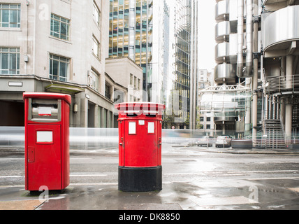 Stile inglese caselle rosse edifici d'epoca Foto Stock