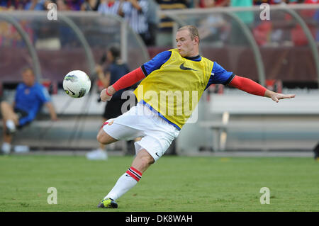 Luglio 30, 2011 - Landover, Maryland, Stati Uniti - Manchester United avanti Wayne Rooney (10) durante la pre-partita allenamento. Il Manchester United conduce a Barcellona da parte di un cliente di, 1-0 in un mondo Challenge Cup gioco, suonata in Fed Ex Campo in Landover, Maryland (credito Immagine: © Mike McAtee/Southcreek globale/ZUMAPRESS.com) Foto Stock