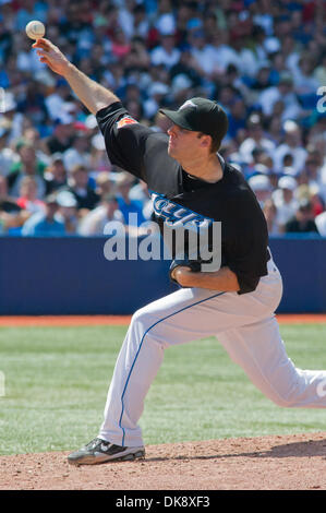 Luglio 31, 2011 - Toronto, Ontario, Canada - Toronto Blue Jays Pitcher Brandon Morrow (23) in azione contro il Texas Rangers. Il Toronto Blue Jays sconfitto il Texas Rangers 7 - 3 presso il Rogers Centre Toronto Ontario. (Credito Immagine: © Keith Hamilton/Southcreek globale/ZUMAPRESS.com) Foto Stock