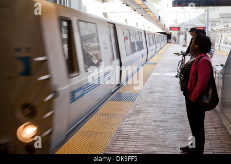 Treno Bart - San Francisco, California USA Foto Stock