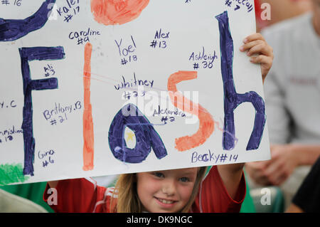 27 agosto 2011: Il Western New York Flash sconfitto l'indipendenza di Philadelphia con un 5-4 calcio di rigore vincere a Sahlen's Stadium di Rochester, NY nelle donne il calcio professionale (WPS) partita di campionato. La folla di 10,461 goduto della squadra di casa vincendo il WPS 2011 campionato.(Immagine di credito: © Alan Schwartz/Cal Sport Media/ZUMAPRESS.com) Foto Stock