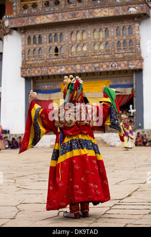 Il Bhutan, Phobjika, Gangte Goemba Tsechu, festival ballerino in cortile Foto Stock