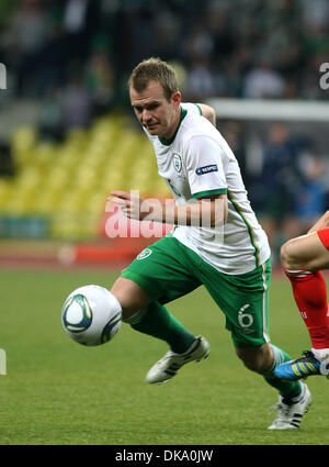 Sett. 06, 2011 - Moscow, Russia - Irlanda GLENN WHELAN #6 attacchi durante l'Euro 2012 Soccer qualifica tra il russo vs Repubblica di Irlanda. Punteggio di gioco è stato un pareggio. (Credito Immagine: © Aleksander V.Chernykh/PhotoXpress/ZUMAPRESS.com) Foto Stock