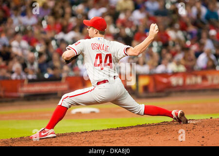 Sett. 12, 2011 - Houston, Texas, Stati Uniti - Philadelphia Phillies a partire lanciatore Roy Oswalt (44) pitching contro Houston Astros. Houston Astros sconfitto il Philadelphia Phillies 5-1 al Minute Maid Park a Houston in Texas. (Credito Immagine: © Juan DeLeon/Southcreek globale/ZUMAPRESS.com) Foto Stock