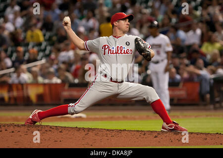 Sett. 12, 2011 - Houston, Texas, Stati Uniti - Philadelphia Phillies a partire lanciatore Roy Oswalt (44) pitching contro Houston Astros. Houston Astros sconfitto il Philadelphia Phillies 5-1 al Minute Maid Park a Houston in Texas. (Credito Immagine: © Juan DeLeon/Southcreek globale/ZUMAPRESS.com) Foto Stock