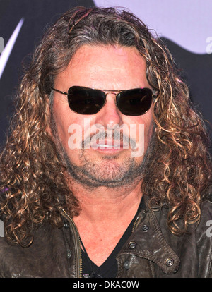 Fher Olvera Multi-Platinum e Grammy messicano Vincente Rock band 'Mana' sono introdotto nella chitarra del centro storico a RockWalk Foto Stock