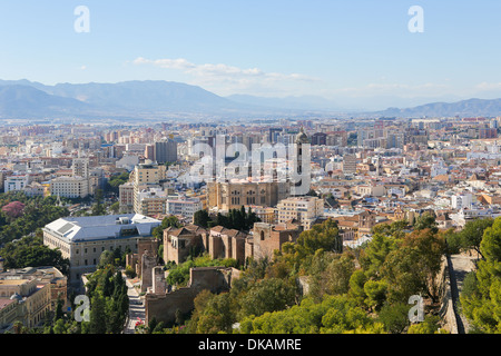Panorama sul porto di Malaga, Andalusia, Spagna. Foto Stock