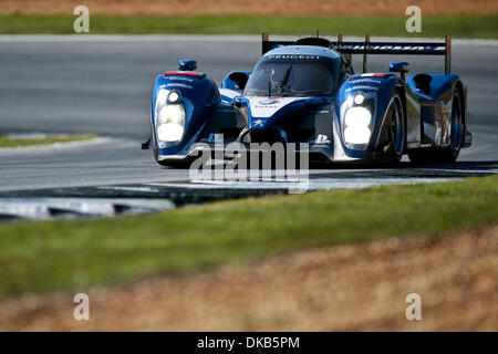 Sett. 29, 2011 - Atlanta, GA, Stati Uniti - Anthony Davidson (GBR) / Se?bastien Bourdais (FRA) / Simon Pagenaud (FRA), #7 Peugeot Sport totale telaio 908 nella categoria LMP1 durante la pratica per la XIV annuale di Petit Le Mans svoltasi a Road Atlanta a Braselton GA, Stati Uniti d'America. (Credito Immagine: © Jamey Prezzo/eclipse/ZUMAPRESS.com) Foto Stock