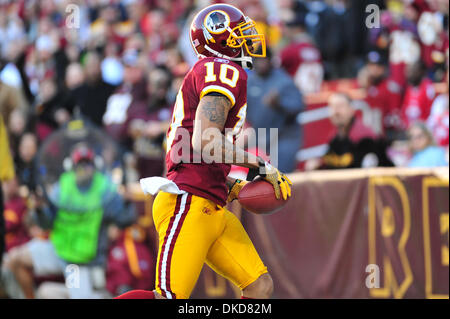 Nov. 06, 2011 - Landover, Maryland, Stati Uniti d'America - NFL gioco d'azione in Landover Md; Washington Redskins wide receiver Jabar Gaffney (10) dopo il touch down pass in ritardo nel quarto trimestre..il 49ers sconfiggere i Redskins a casa 19 -11 (credito Immagine: © Roland Pintilie/Southcreek/ZUMAPRESS.com) Foto Stock