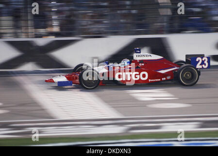 Jun 09, 2007 - Fort Worth, Texas, Stati Uniti d'America - Indy Car: Milka DUNO durante la IRL Bombardier Jet Lear 550 gara al Texas Motor Speedway. Sam Hornish Jr vince e il team Andretti Green Racing prende il top 3 posti con Sam Hornsh in primo, Tony Kanaan in seconda e Danica Patrick con il suo miglior risultato di sempre a 3rd. (Credito Immagine: © David Bailey/ZUMA Press) Foto Stock