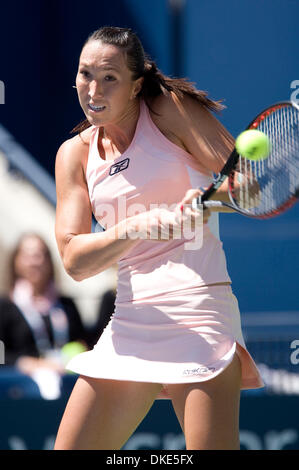 Agosto 27, 2007 - New York, NY, STATI UNITI D'AMERICA - Jelena JANKOVIC (SRB) nella sua prima partita il giorno dell'apertura del 2007 US Open Tennis Championships. (Credito Immagine: © Susan Mullane/ZUMA Press) Foto Stock