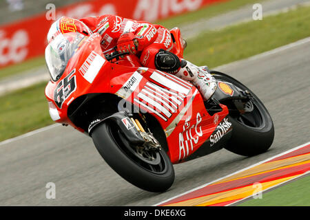 Loris Capirossi corse nel finale di qualifica nella Moto GP Bahrain Grand Prix al circuito Murgelo, Italia (Credito Immagine: © fotografo/Cal Sport Media) Foto Stock