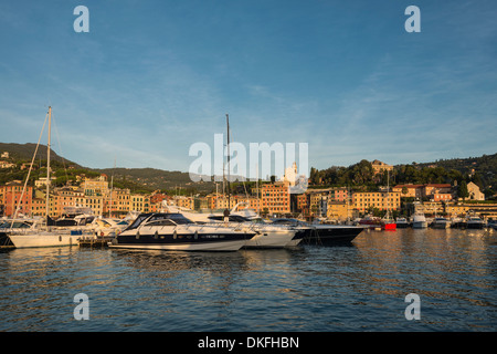 Porto di Santa Margherita Ligure e la Riviera di Levante, la provincia di Genova, liguria, Italy Foto Stock