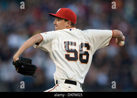 Jul 03, 2009 - San Francisco, California, Stati Uniti d'America - San Francisco Giants pitcher RYAN SADOWSKI in azione durante la partita MLB tra Houston Astros e i San Francisco Giants di AT&T Park di San Francisco. (Credito Immagine: © Matt Cohen/Southcreek globale/ZUMA Press) Foto Stock