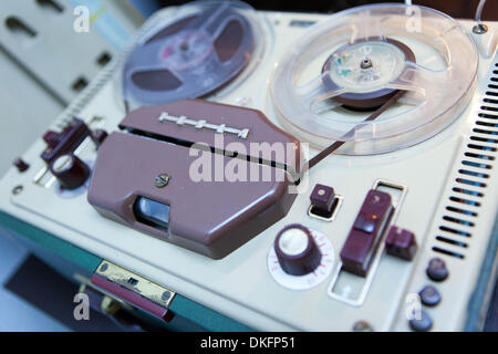 Museo delle Spy all'Hotel Jalta. La metropolitana dell'hotel Praga Repubblica Ceca, registratore a nastro Foto Stock