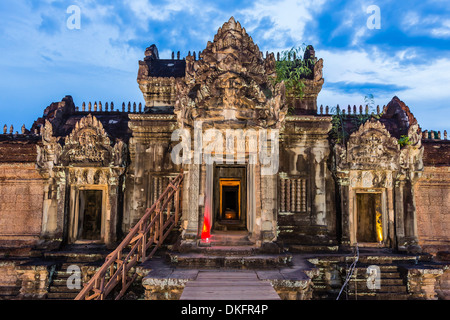 Il Banteay Samre tempio di notte, Angkor, Sito Patrimonio Mondiale dell'UNESCO, Siem Reap Provincia, Cambogia, Indocina, Asia sud-orientale, Asia Foto Stock