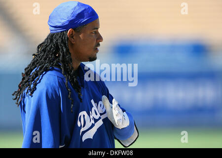 Jul 16, 2009 - Los Angeles, California - Los Angeles Dodgers MANNY RAMIREZ prende Batting Practice, prima di iniziare la seconda metà della stagione. Questo è Ramirez primo gioco torna a Dodger Stadium al ritorno dal suo 50 Sospensione del gioco. (Credito Immagine: © Tony Leon/Southcreek globale/ZUMA Press) Foto Stock