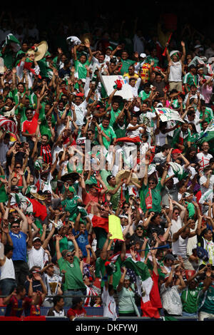 Jul 26, 2009 - East Rutherford, New York, Stati Uniti d'America - ventilatori. Messico sconfigge USA 5-0 nella Concacaf Gold Cup finale al Giants Stadium, Rutherford NJ. (Credito Immagine: © Tony Gruppuso/Southcreek globale/ZUMA Press) Foto Stock