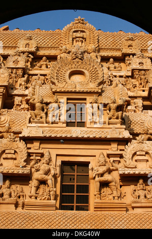 Tempio Brihadishvara (il Grande Tempio), Thanjavur (Tanjore), il Sito Patrimonio Mondiale dell'UNESCO, Tamil Nadu, India, Asia Foto Stock