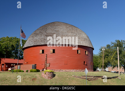 Round Barn, Arcadia, Oklahoma - 1898 Edificio sulla rotta 66 Foto Stock