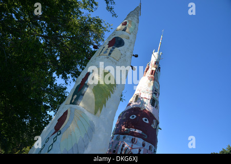 Mondi più grande del Totem Pole a Ed Galloway il Totem Pole Park Foyil, Oklahoma Foto Stock