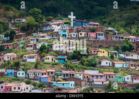 Vista su case colorate a Cachoeira, Bahia, Brasile, Sud America Foto Stock
