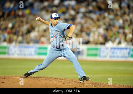 Luglio 17, 2009 - Toronto, Ontario, Canada - 17 Luglio 2009: Toronto Blue Jays relief pitcher Shawn Camp (57) è visto beccheggio durante la MLB partita giocata tra il Toronto Blue Jays e dei Boston Red Sox presso il Rogers Centre in Toronto, ON *****solo uso editoriale* (credito Immagine: © Adrian Gauthier/Southcreek globale/ZUMApress.com) Foto Stock