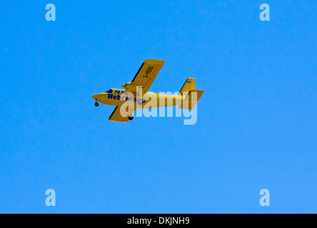 Britten Norman Islander aerei operati da delle Ebridi servizi aerei di volare passeggeri da Oban alle Ebridi Interne in Scozia Foto Stock