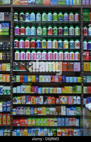 Medikamente, Apotheke, Chinatown, Singapur Foto Stock