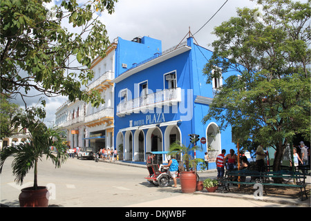 Hotel Plaza, Parque Serafín Sánchez, Sancti Spiritus, Sancti Spiritus provincia, Cuba, il Mare dei Caraibi e America centrale Foto Stock