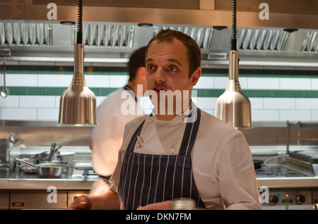 James Knappett, creatore di Bubbledogs ristorante Foto Stock