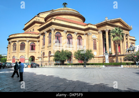 Teatro Massimo (1897), Palermo, Sicilia, Italia Foto Stock