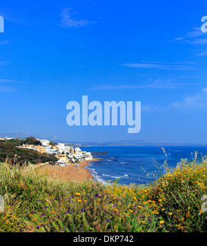 Vista del mare dall'acropoli di Selinunte, Sicilia, Italia Foto Stock