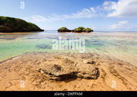 Hoshisuna-no-hama Beach, Iriomote Prefettura di Okinawa in Giappone. Foto Stock