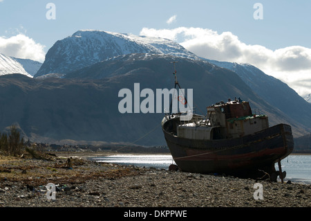 Ben Nevis da Caol vicino a Fort William, regione delle Highlands, Scotland, Regno Unito. Foto Stock