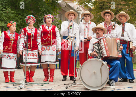 Giorno di indipendenza (2 settembre) festeggiamenti in Tiraspol, capitale della Transnistria. Foto Stock