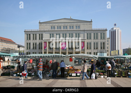 Leipzig Sachsen piazza Augusto Oper opera sul mercato Foto Stock
