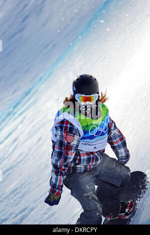 Feb 17, 2010 - Cypress Mountain, British Columbia, Canada - Stati Uniti" Shaun White durante gli uomini Halfpipe Snowboard a concorrenza di 2010 giochi olimpici invernali di Vancouver. (Credito Immagine: © Jed Conklin/ZUMA Press) Foto Stock