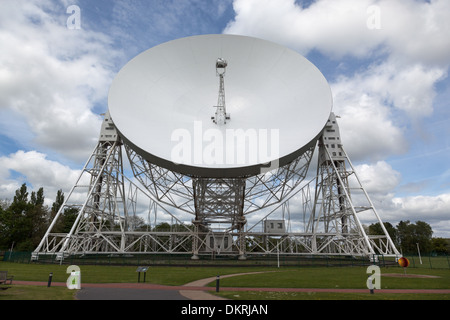 Lovell radio telescopio Jodrell Bank, Cheshire, Regno Unito Foto Stock