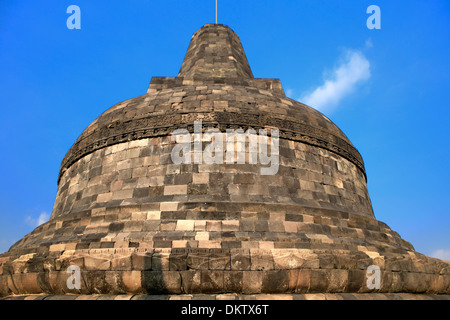 Il Mahayana tempio buddista (VIII secolo), il Borobudur, vicino a Magelang, Giava centrale, Indonesia Foto Stock