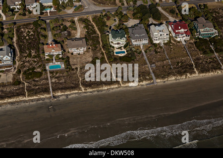 Vista aerea di Ocean front case in Sullivan's Island, SC. Foto Stock