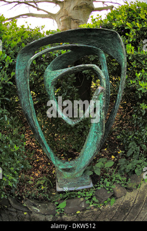 Dame Barbara Hepworth giardino scultura (modello per meridiano) 1958 Foto Stock