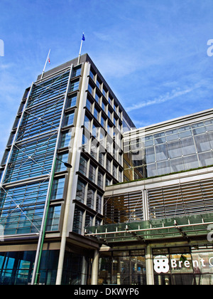 Vista del Brent Civic Center, Wembley, London Borough of Brent, England, Regno Unito Foto Stock