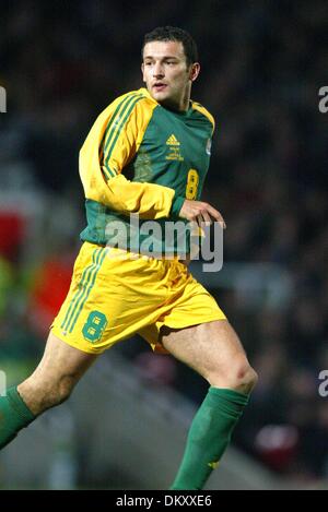 Apr. 19, 1942 - INGHILTERRA V AUSTRALIA - JOSIP SKOKO ,.AUSTRALIA & RACING GENK FC.UPTON PARK, LONDRA, INGHILTERRA.ENGLAND V AUSTRALIA.12/02/2003.DIC11612.K47872.WORLD CUP PREWIEW 2006.(Immagine di credito: © Globo foto/ZUMAPRESS.com) Foto Stock