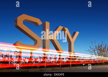 Luce Arte, Design Hotel Bella Sky, architettura moderna, Orestad ad, Amager, Copenhagen, Danimarca Foto Stock